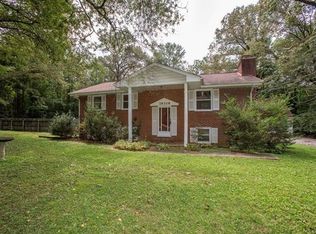 19309 Lundys Rd, Dinwiddie, VA 23841