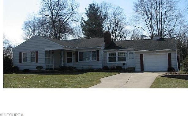 1st image of 104 Elmwood Dr