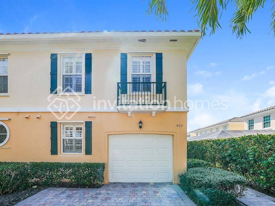 1st image of 400 Capistrano Dr