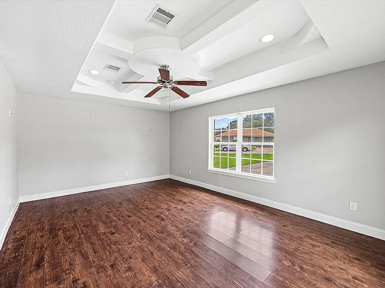 1209 Dogwood Dr — Photo 23