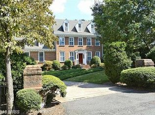 265 Roebling St, Warrenton, VA 20186