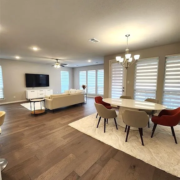 3905 Lady Bettye Dr — Photo 4