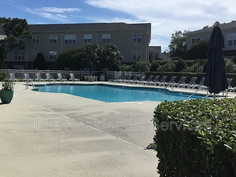 1505 Cadfel Ct #304 — Photo 22