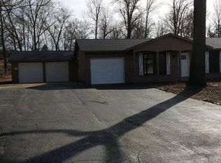 5870 Azalea Dr, Cedar Hill, MO 63016