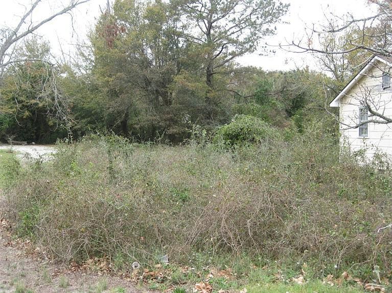 2nd image of 6 Lord Street LOT 6 & 8