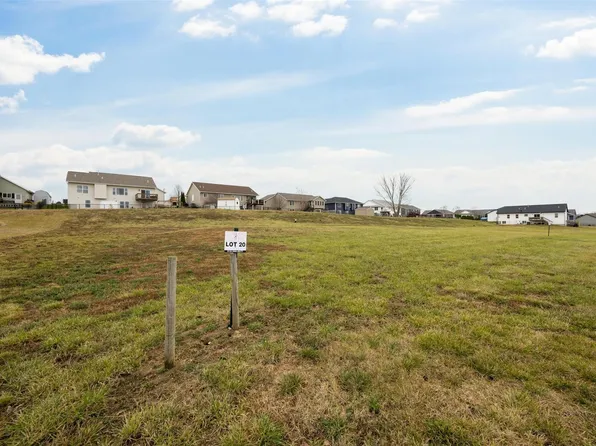 112 Shiloh Vista Ave, Urbana, IA 52345