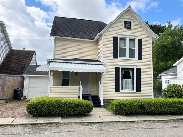 34 School St, Hornell, NY 14843