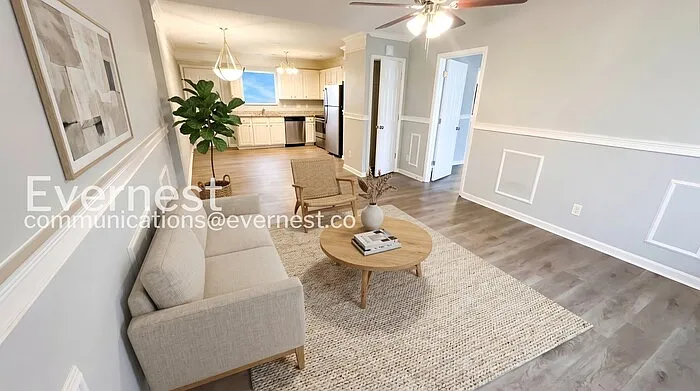 3221 Lasalle St — Photo 3