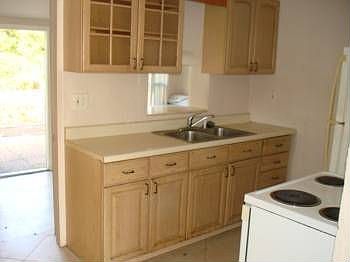3rd image of 6127 Southgate Blvd