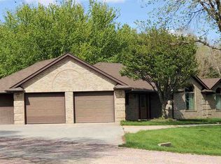 304 W 889th Rd, Hartington, NE 68739