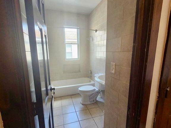 5th image of 53 Elmer St #3A
