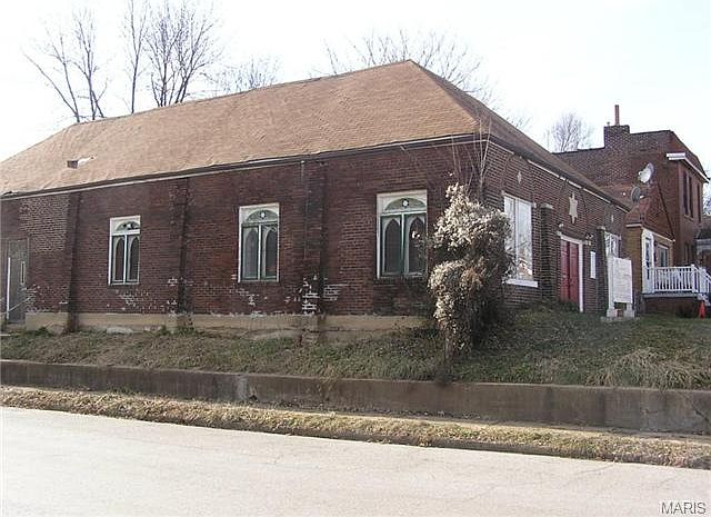 1st image of 4200 Blaine Ave