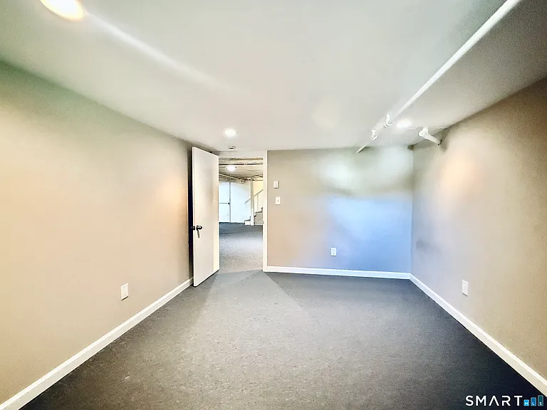 2326 Old Town Rd — Photo 25