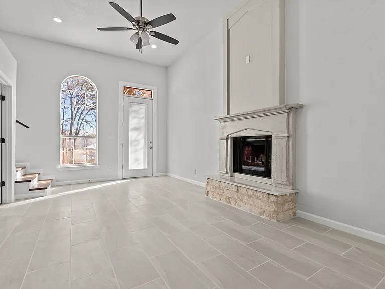 1701 E Lake Dr — Photo 17
