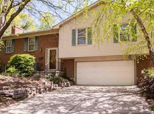 3466 Lansdowne Dr, Lexington, KY 40517