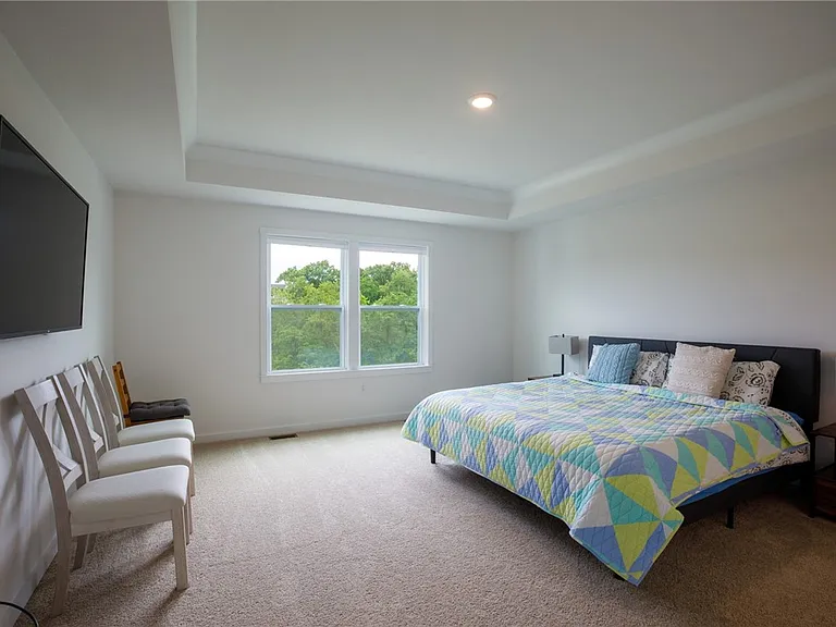 109 Mesa Dr — Photo 6
