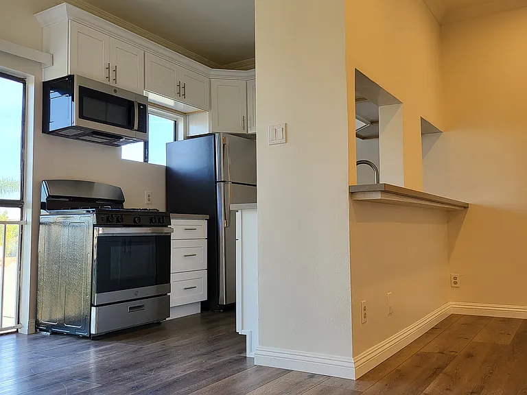 3819 Country Club Dr #202 — Photo 37