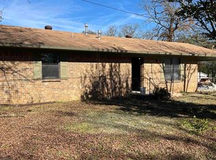 1011 S 1st St, Mena, AR 71953