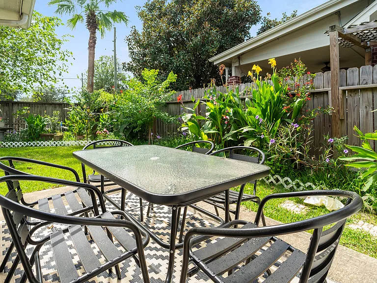 18311 Brenwood Manor Dr — Photo 23