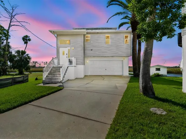 5247 Tropical Point, Weeki Wachee, FL 34607