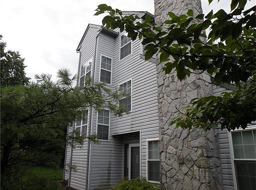 2nd image of 117 Orion Rd