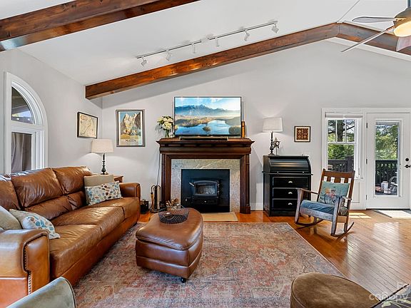 4th image of 399 Foxfire Estates Cir