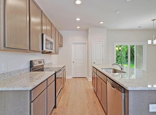 148 Valley Creek Dr, Boiling Springs, SC 29316