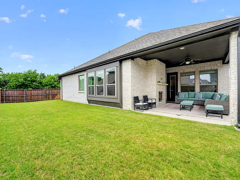 525 Goose Lake Dr — Photo 33
