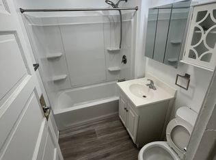 3938 N Christiana Ave #2, Chicago, IL 60618