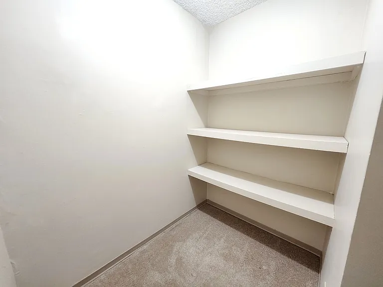 423 3rd Ave NE #2 — Photo 11