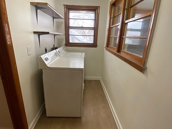 4th image of 1107 N McBride St #2
