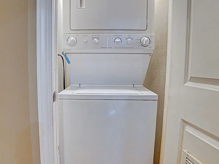 4858 S Prairie Ave #2A — Photo 19