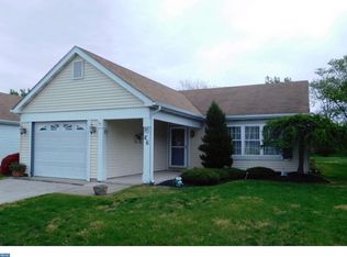 46 Stratford Rd, Southampton, NJ 08088