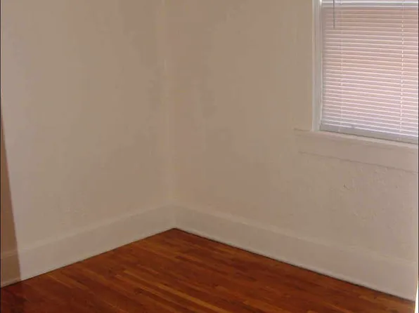 2400 Myrtle, 2400 Myrtle Ave APT 6, Saint Paul, MN 55114