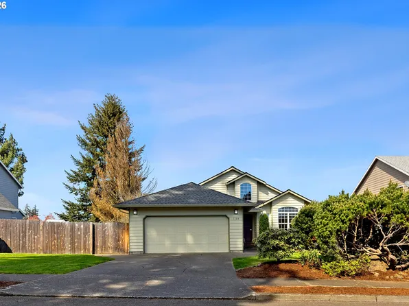 1164 NE 14th Pl, Canby, OR 97013