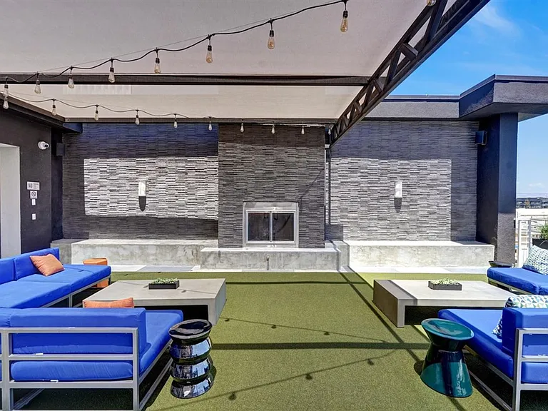 Stadium House Apartments — Photo 54