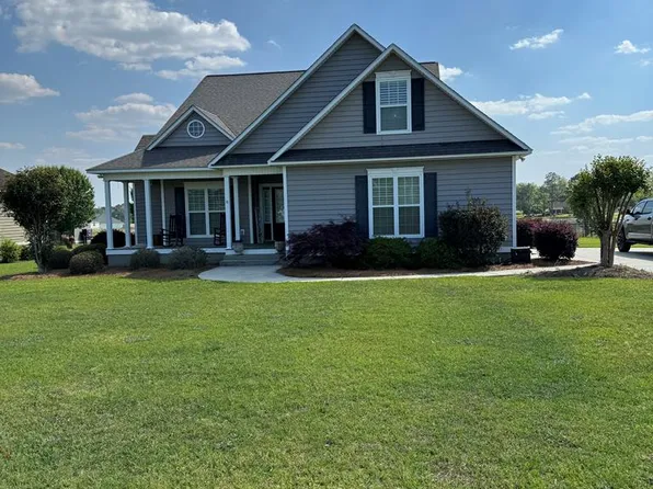 48 Surrey Cir, Tifton, GA 31793