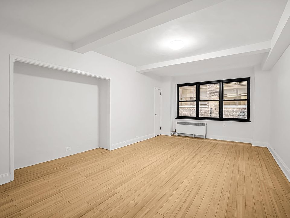 1st image of 307 E 44th St APT 517