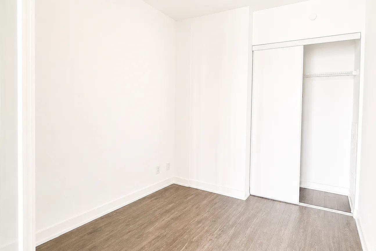 2 bed, 735 sqft, $2,999 — Photo 3
