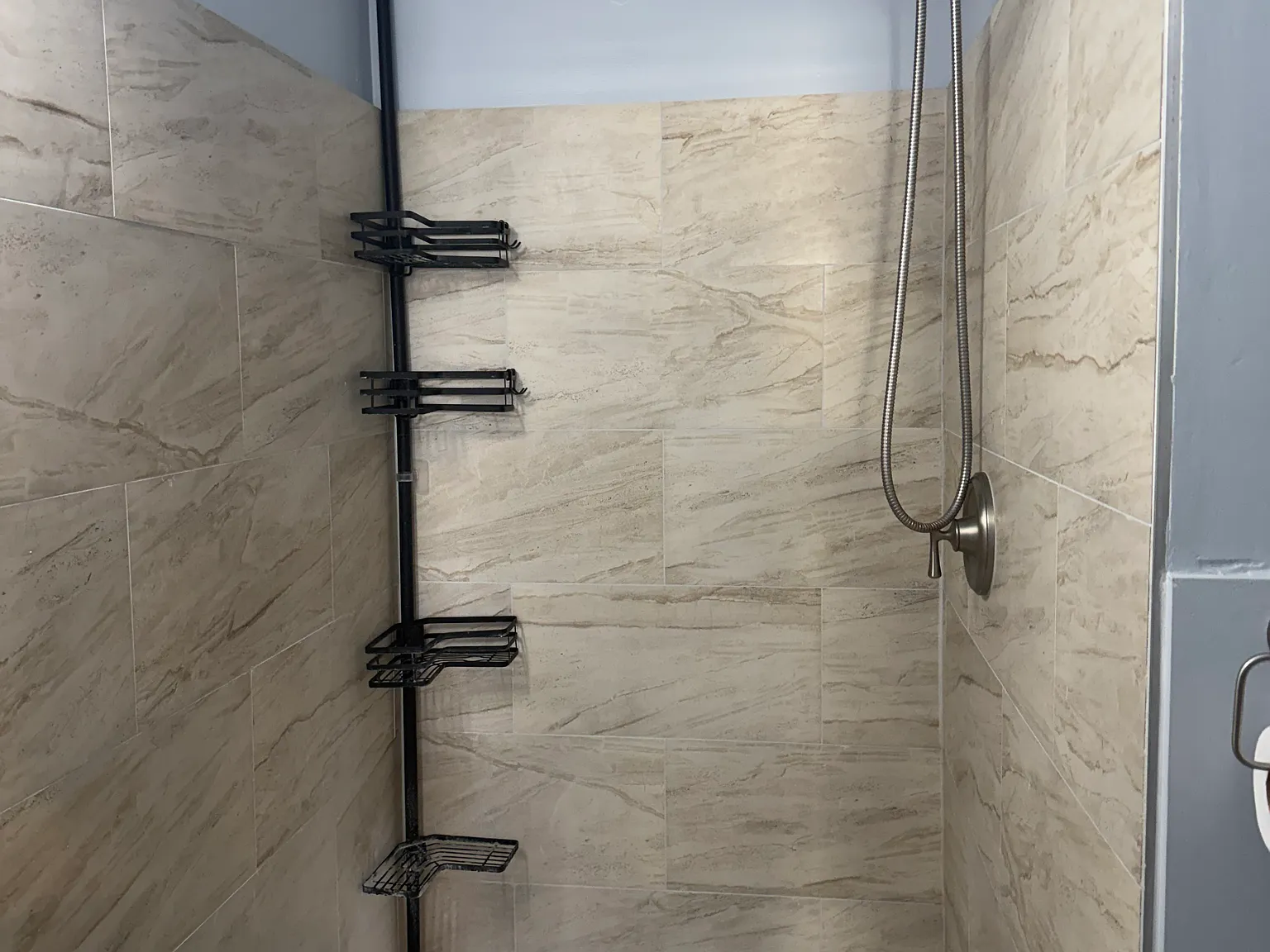 1 bed, 950 sqft, $1,150 — Photo 4