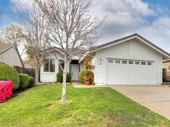 103 McNamee Dr, Folsom, CA 95630