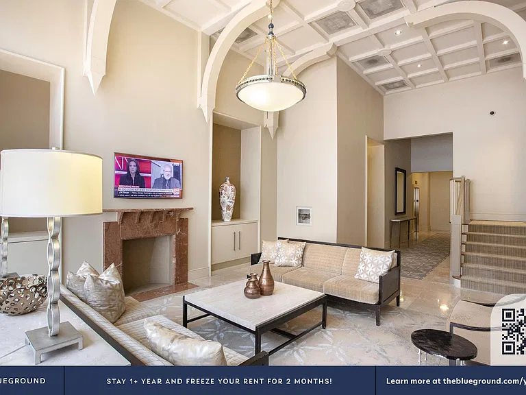Building's Lounge