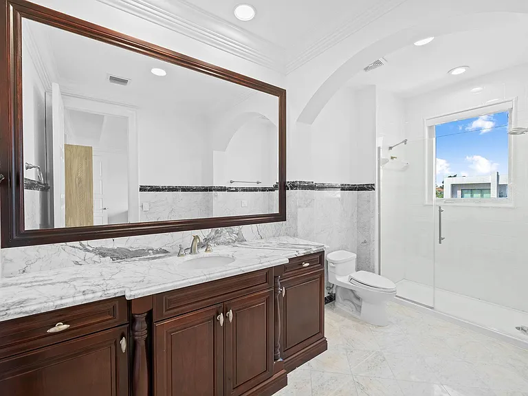861 Nafa Dr — Photo 44