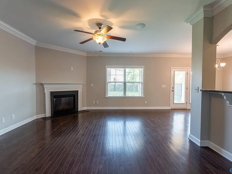 15223 Lakeside Trl — Photo 16