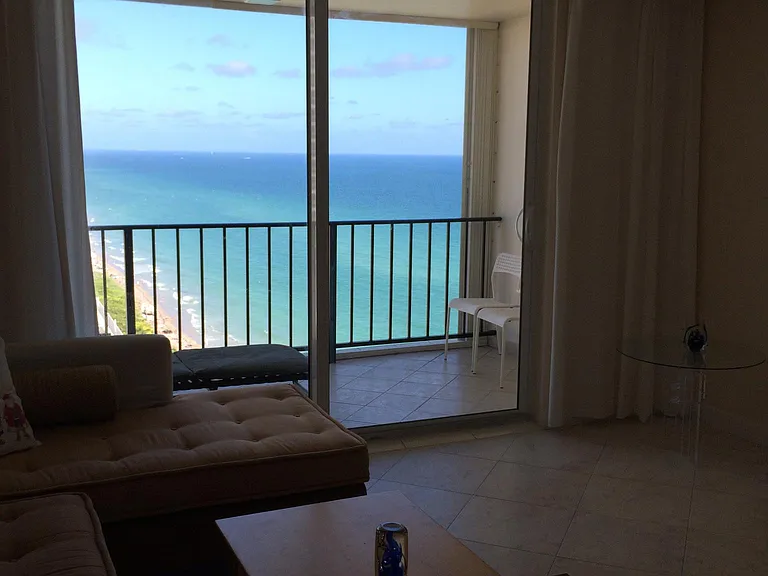 1890 S Ocean Dr #XX01 — Photo 17