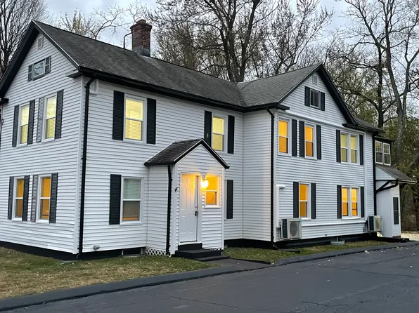 415 Naubuc Ave #1, Glastonbury, CT 06033
