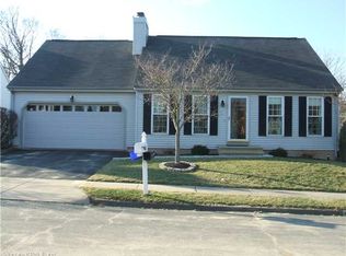 61 Wildflower Ln, Middletown, CT 06457