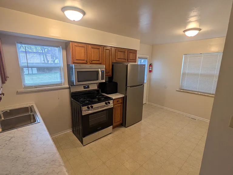 393 S Oriole Trl — Photo 6