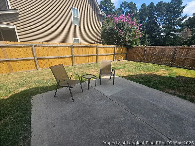 305 Bedfordshire Pl — Photo 44