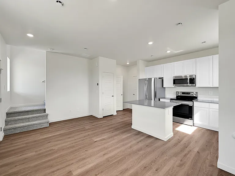 507 Condor Way — Photo 5